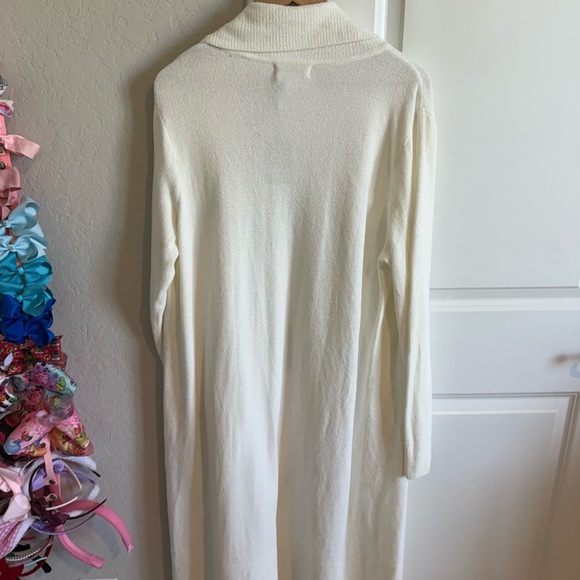 Brand New Barefoot Dreams Cardigan - Picture 3 of 4